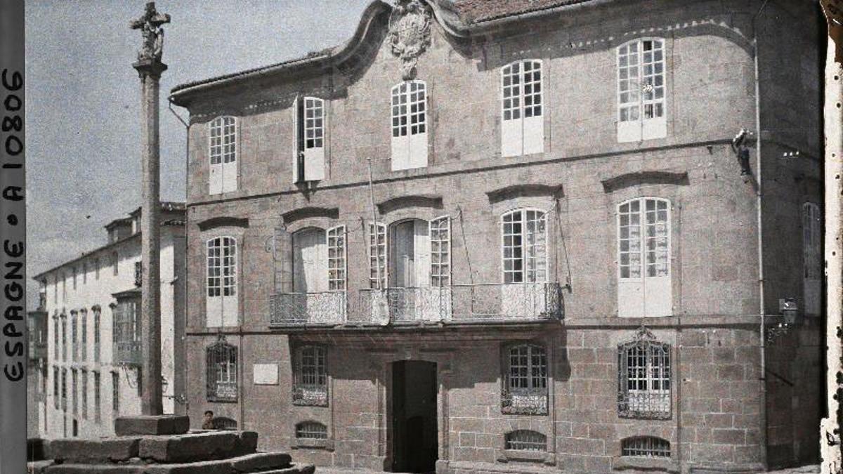 La Casa Cornide, en mayo de 1917.