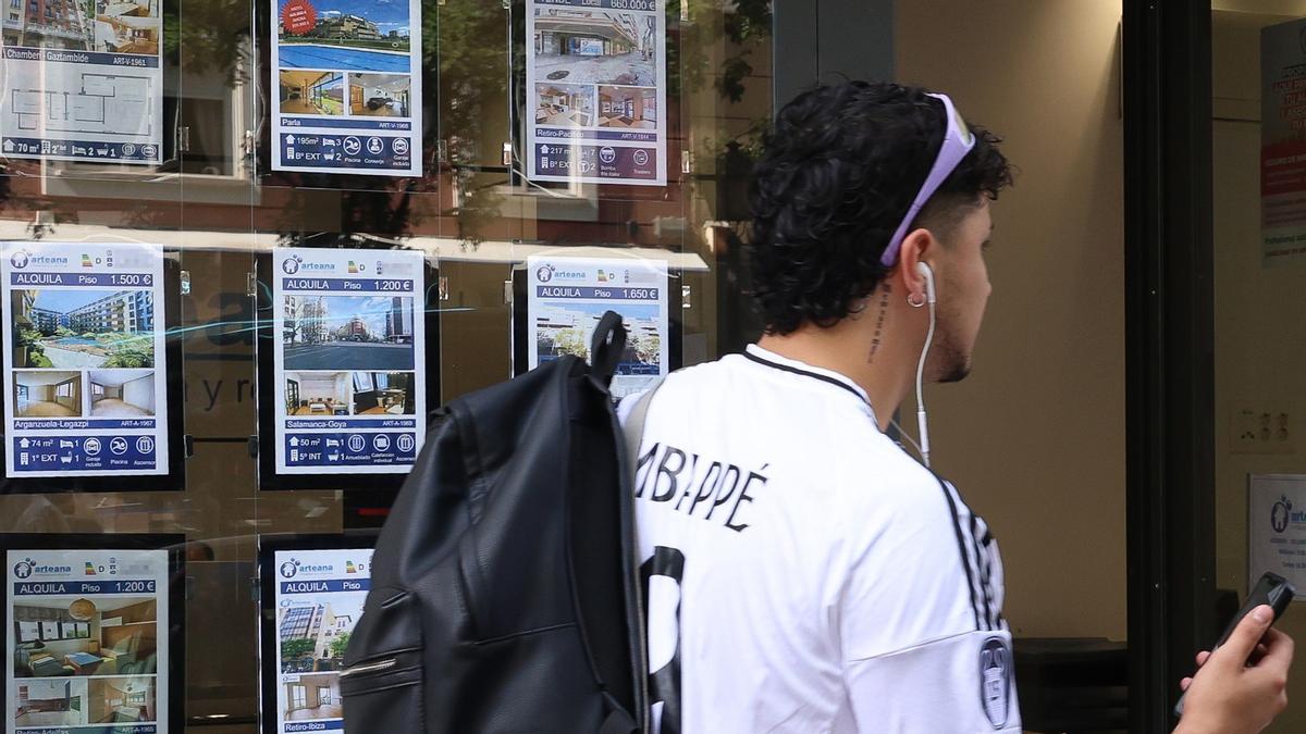 Escaparate de una inmobiliaria