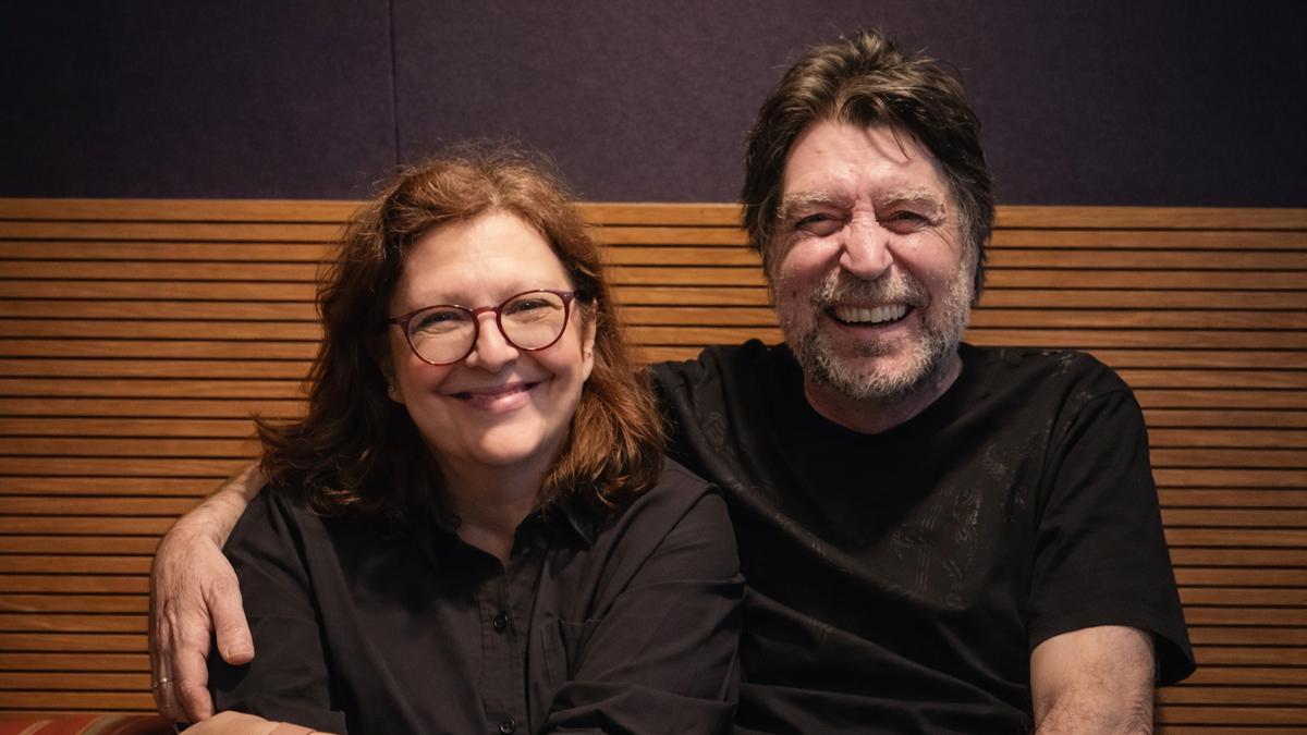 Rosa León y Joaquín Sabina, que acaban de publicar la colaboración 'Como la cigarra'.