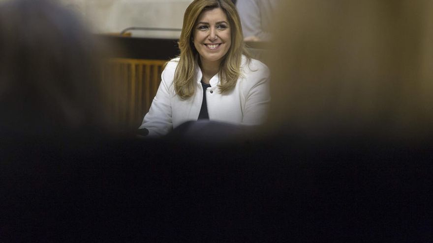 Susana Díaz, en su escaño en el Parlamento andaluz, en el último pleno de esta legislatura, este 26 de enero de 2015.