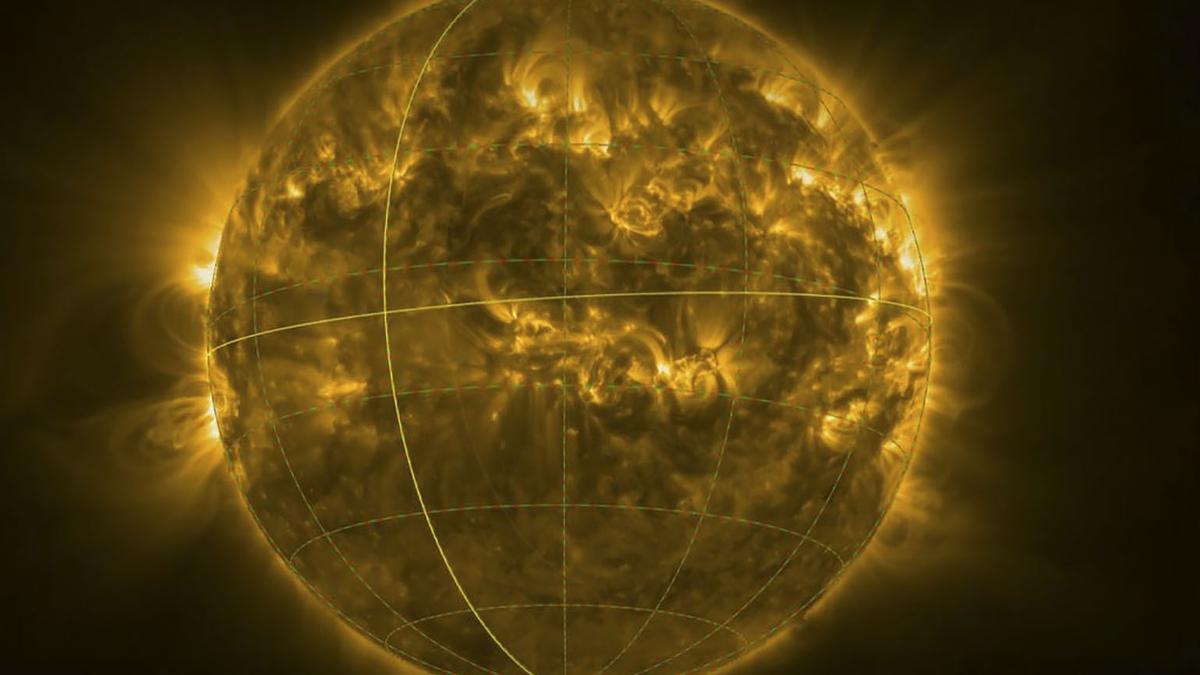 La nave espacial Solar Orbiter, de la Agencia Espacial Europea (ESA), ha conseguido obtener, por primera vez en la historia, imágenes de los polos solares