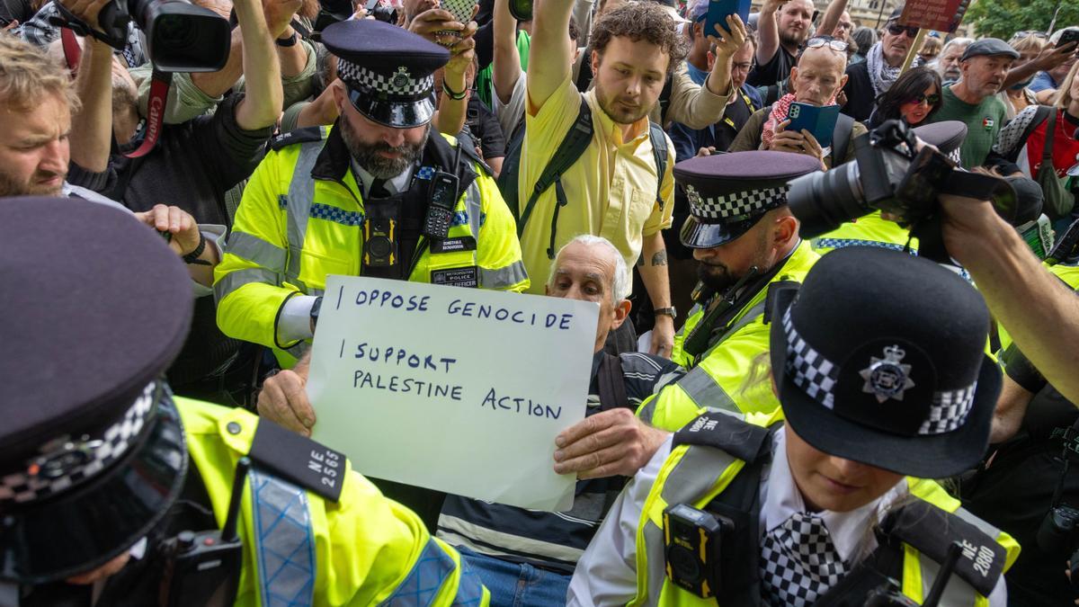 Más de 890 detenidos en Londres por apoyar al grupo propalestino Palestine Action