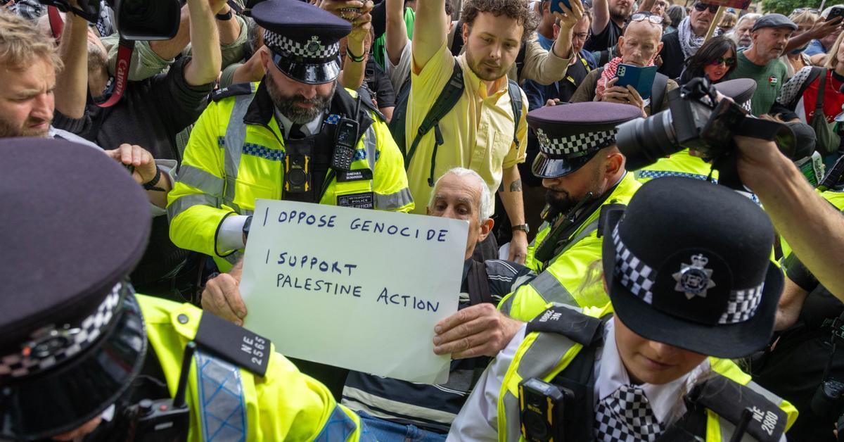 Más de 890 detenidos en Londres por apoyar al grupo propalestino Palestine Action