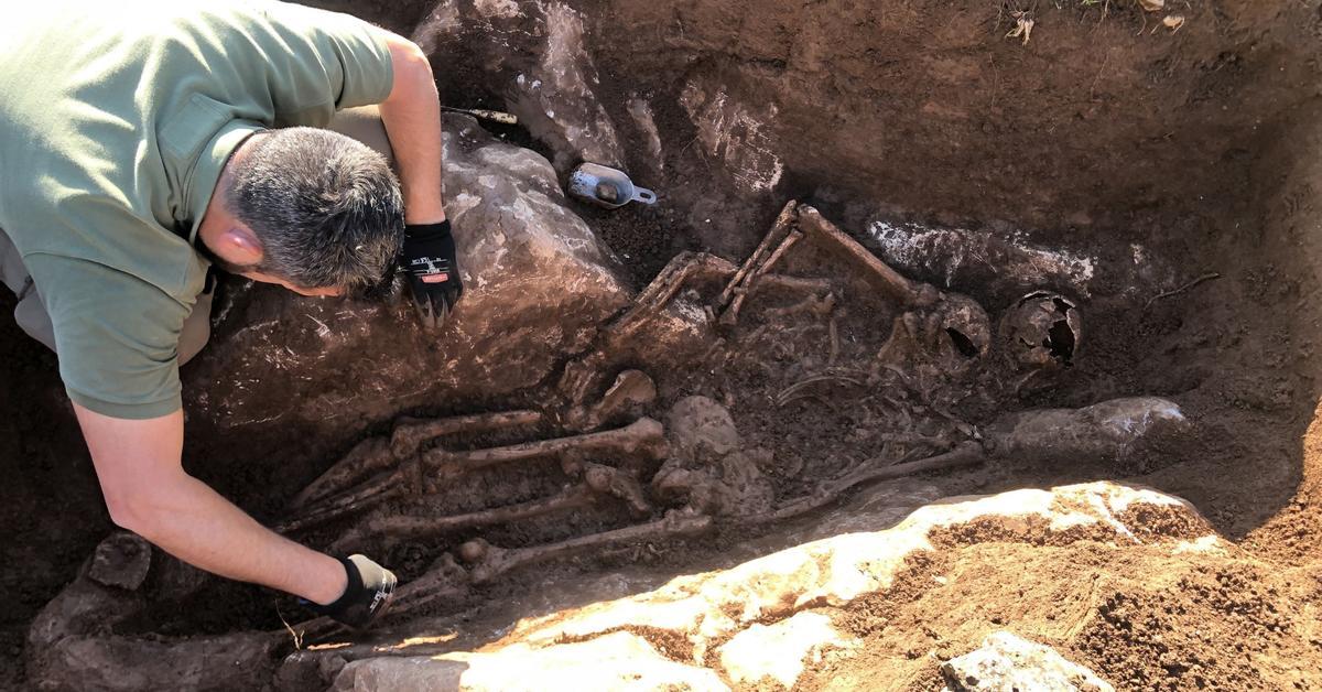 España suma leyes de memoria, pero sigue rehén de los ciclos políticos tras 25 años de exhumaciones