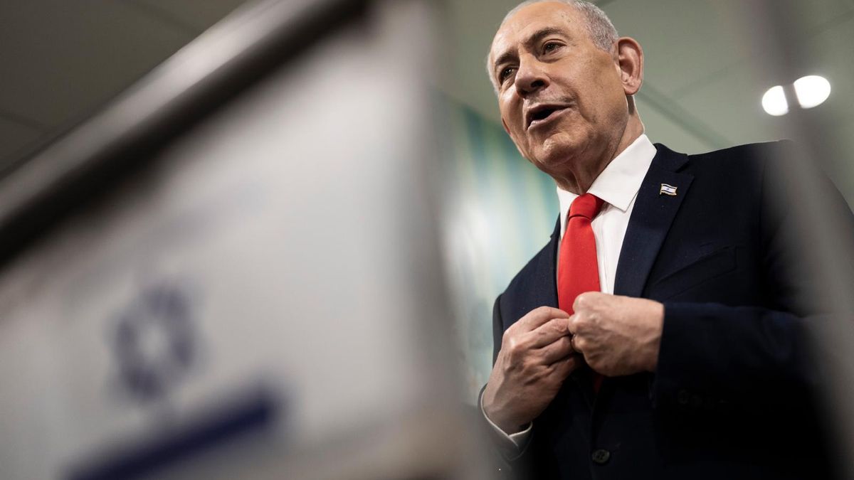 Netanyahu gana las elecciones pero el bloque opositor le supera en escaños, según los sondeos