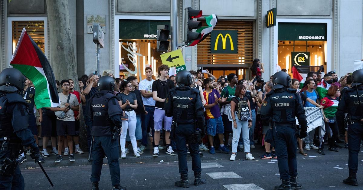 Los ataques al Gobierno por La Vuelta, el último ejemplo de la deriva ultra de los grandes sindicatos policiales