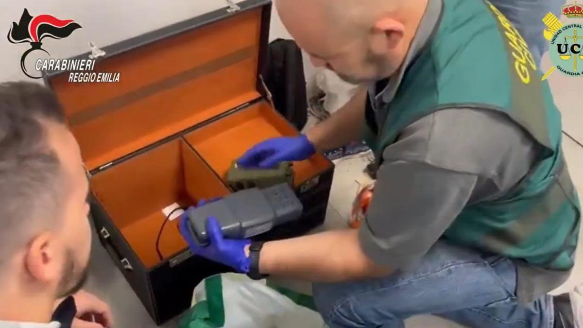 Roban todoterrenos híbridos en Marbella e Italia para vender en Dubái