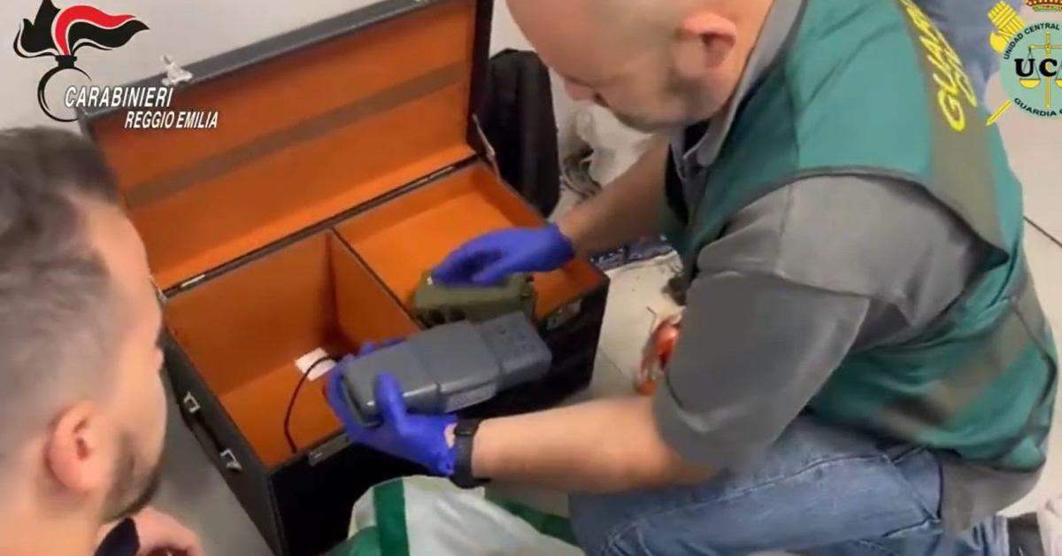 Roban todoterrenos híbridos en Marbella e Italia para vender en Dubái