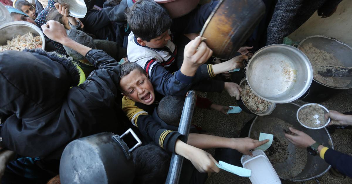 UNRWA y el Thyssen nos ponen frente al horror del genocidio de Gaza: "La fotografía fuerza la mirada"