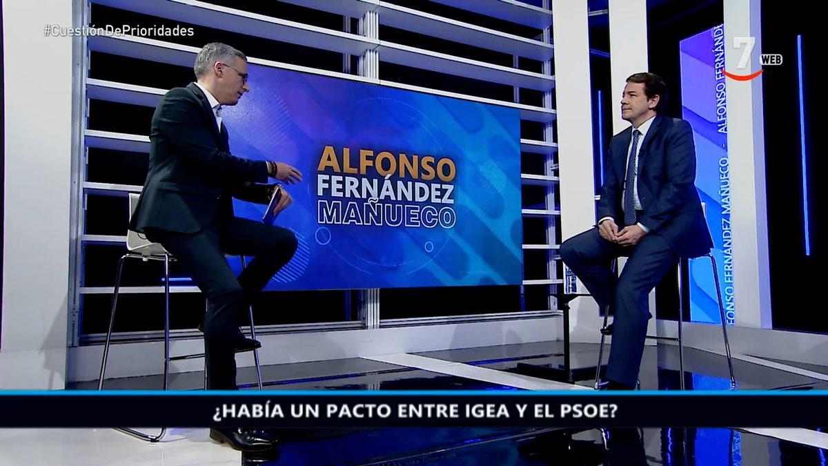 Entrevista al presidente de Castilla y León, Alfonso Fernández Mañueco, en uno de los canales de CyLTV.