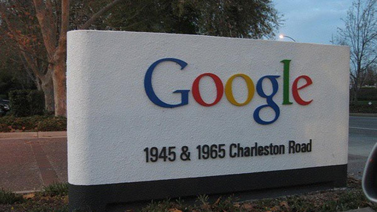 La Comisión Europea abre una investigación a Google por usar contenidos online para entrenar la IA