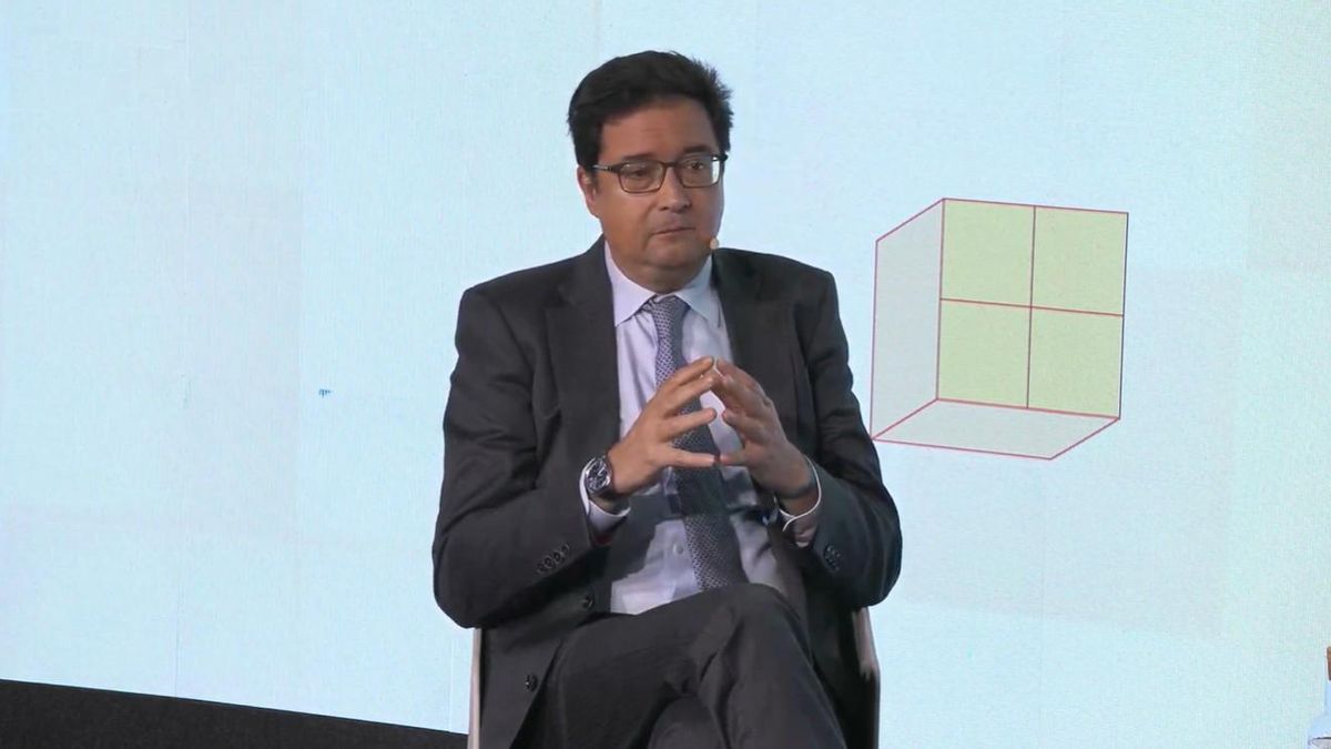 Óscar López, sobre la regulación digital: “Llegamos tarde”