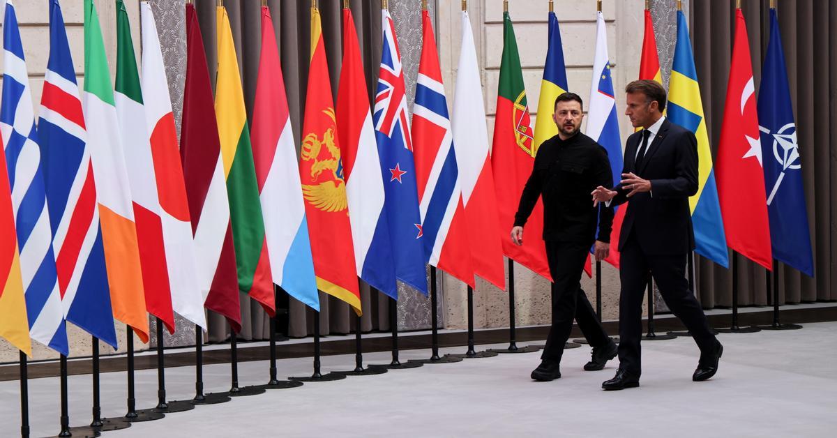 De ayuda a negocio: el cambio de paradigma en el apoyo militar europeo a Ucrania desdibuja su remilitarización