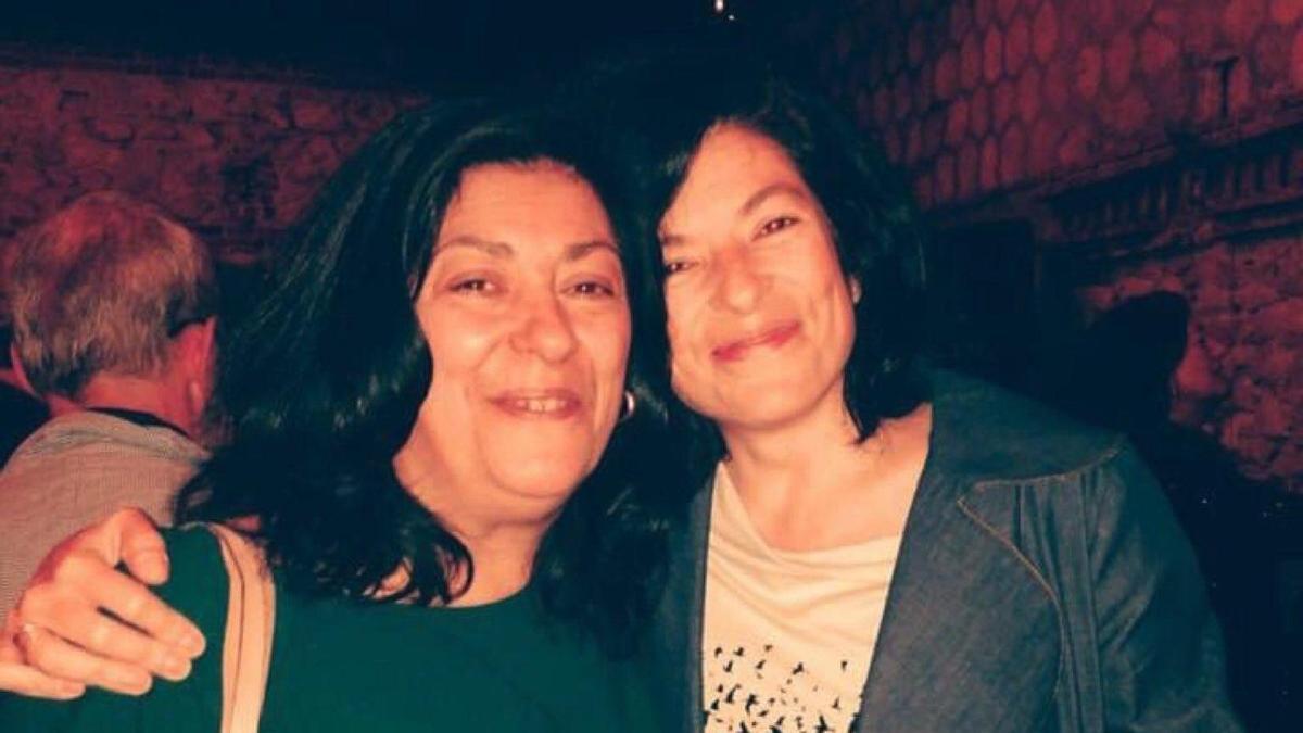 Las hermanas, Almudena y Mónica Grandes