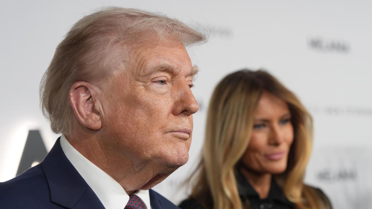 El presidente de Estados Unidos, Donald Trump, habla en el lanzamiento de la película de su esposa, Melania Trump, este jueves, en el Kennedy Center de Washington (Estados Unidos).