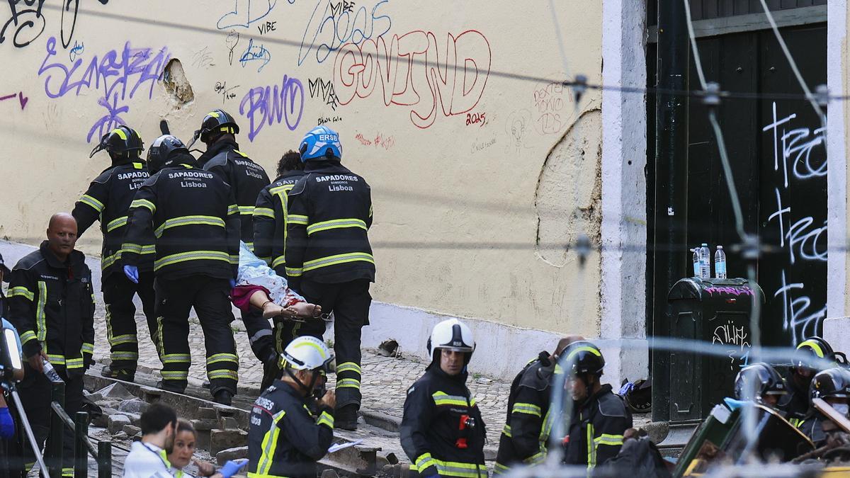 Lisboa suspende el servicio de los ascensores y funiculares turísticos tras el accidente