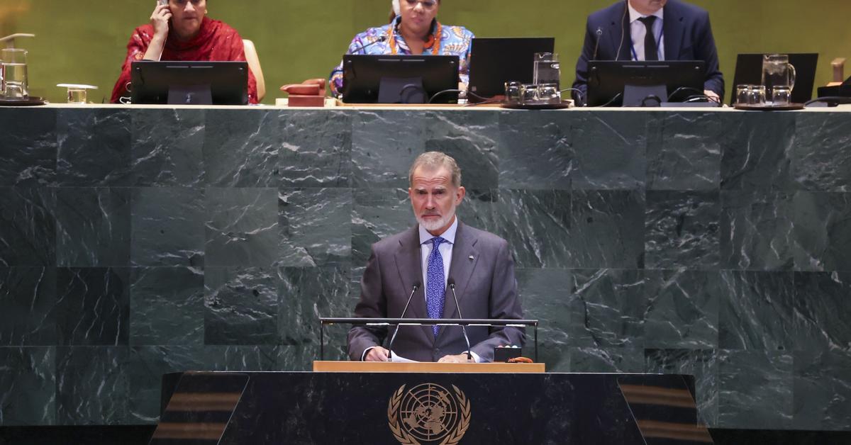 Sin la palabra “genocidio” pero con exigencias a Netanyahu: Felipe VI marca distancias con las derechas
