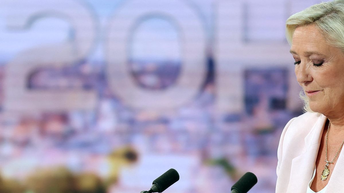 Dos condenas por malversación en un año no impedirán que Marine Le Pen sea candidata en Francia