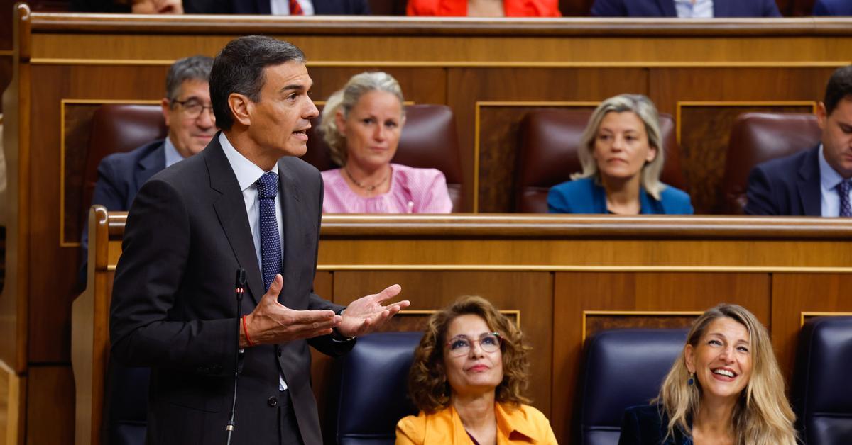 Sánchez defiende una economía de "triple A" frente a las acusaciones de corrupción de Feijóo