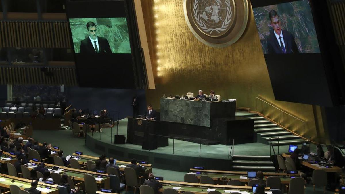 Sánchez se enorgullece ante la ONU de una sociedad española "que no se ha dejado radicalizar" por la xenofobia