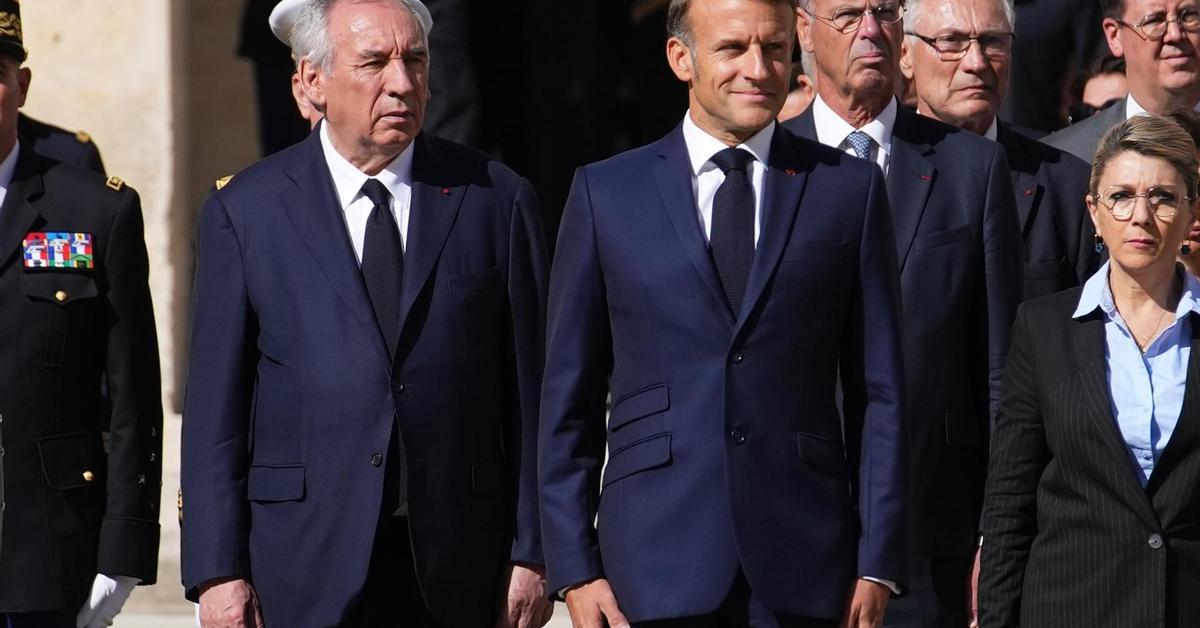 De las elecciones europeas a François Bayrou: los 15 meses de una Francia ingobernable