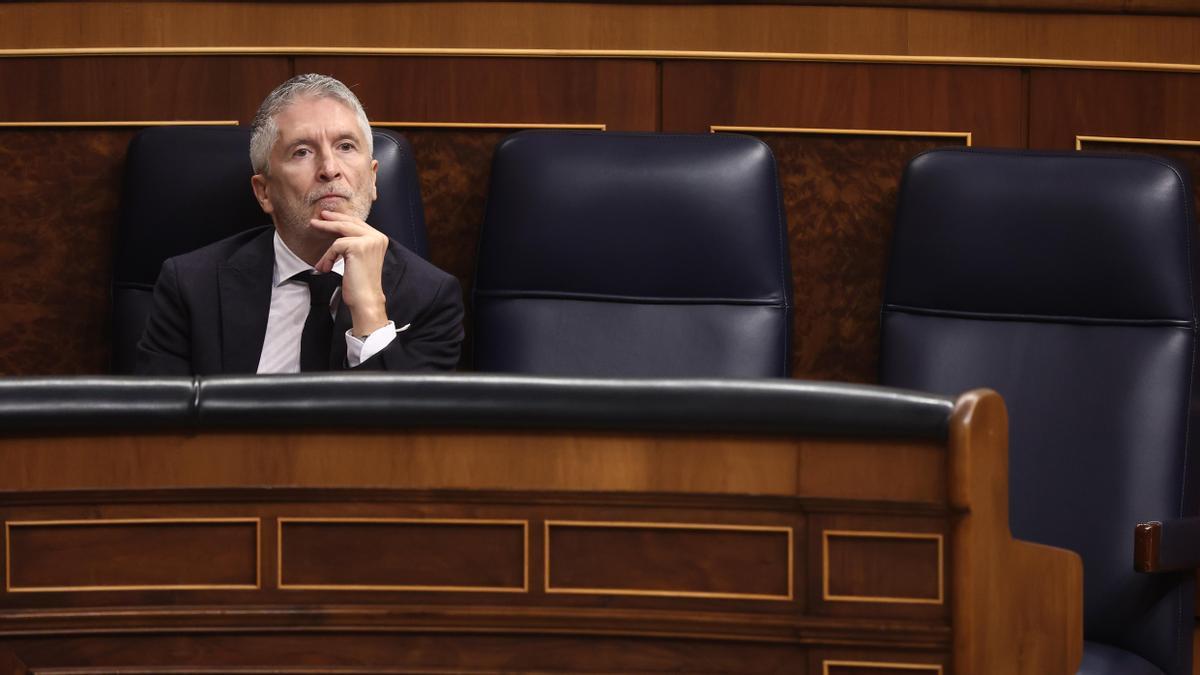 El ministro del Interior, Fernando Grande-Marlaska, durante una sesión de control al Gobierno.