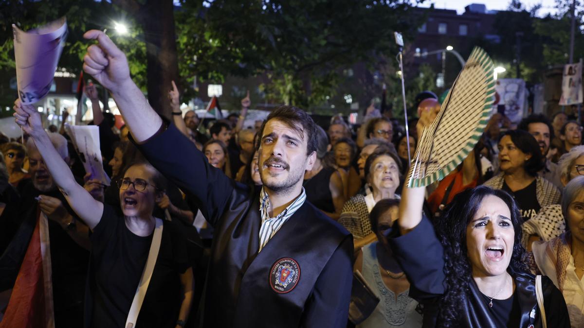 Juristas por Palestina protestan el miércoles 17 de septiembre en el Consulado de Israel.