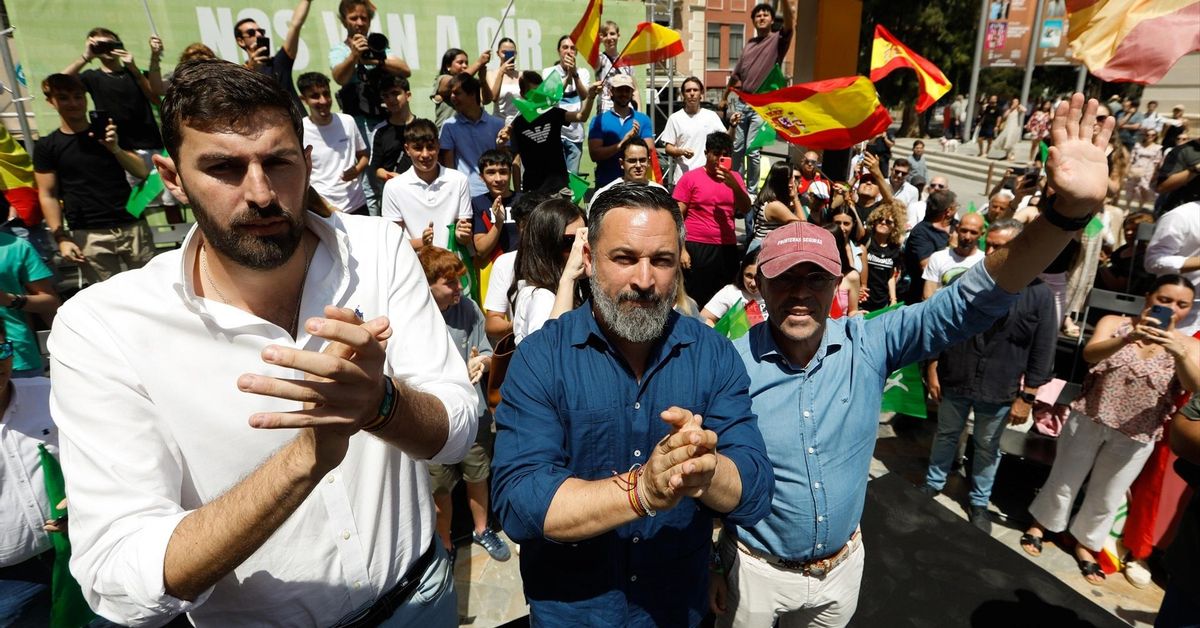 El PSOE denuncia al líder de Vox en Murcia por un posible delito de odio