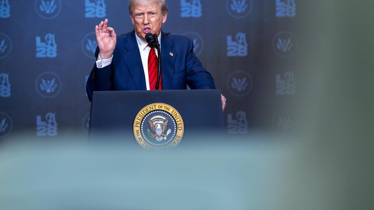 Trump eleva al 50% los aranceles a la India por la compra de petróleo ruso