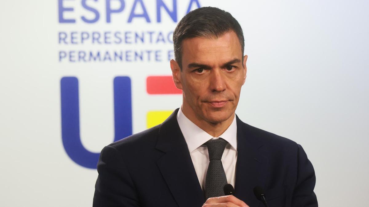 El presidente del Gobierno español, Pedro Sánchez, durante una rueda de prensa al término de una reunión informal del Consejo Europeo en Bruselas.