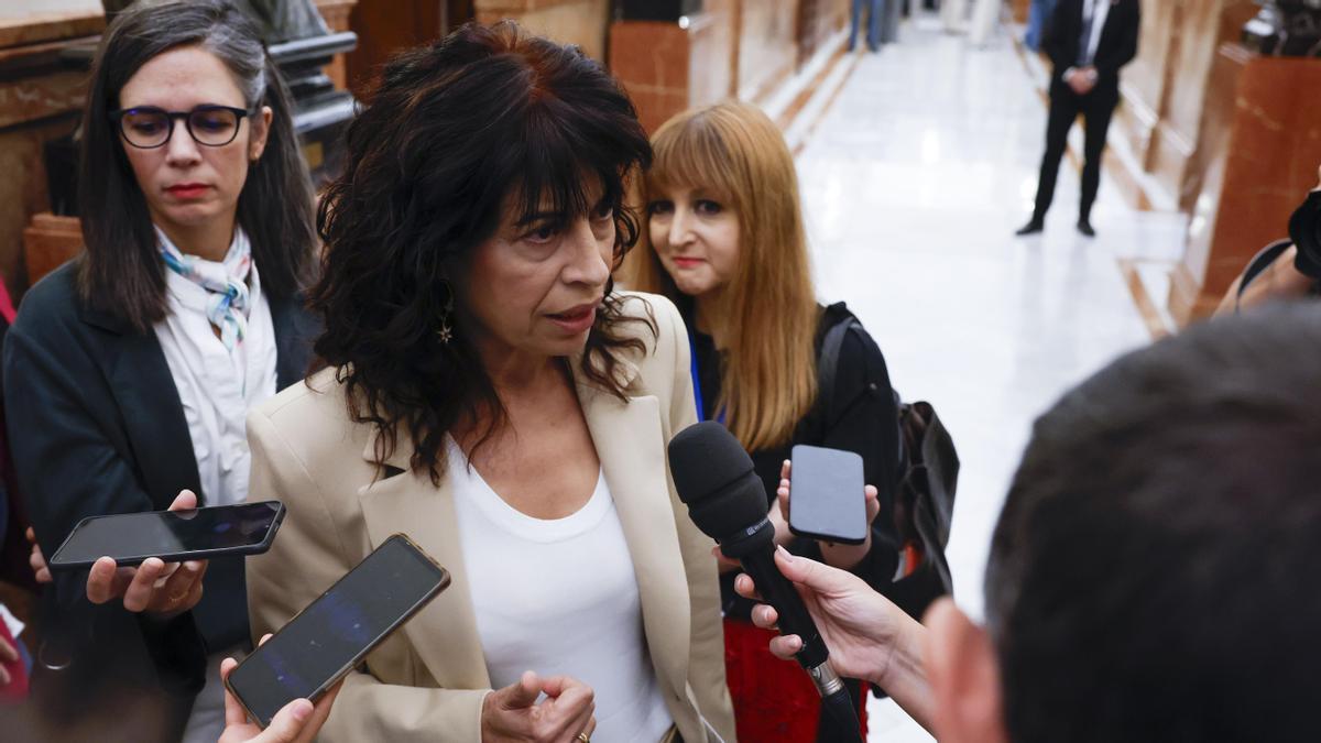 La ministra de Igualdad, Ana Redondo, este martes en el Congreso.