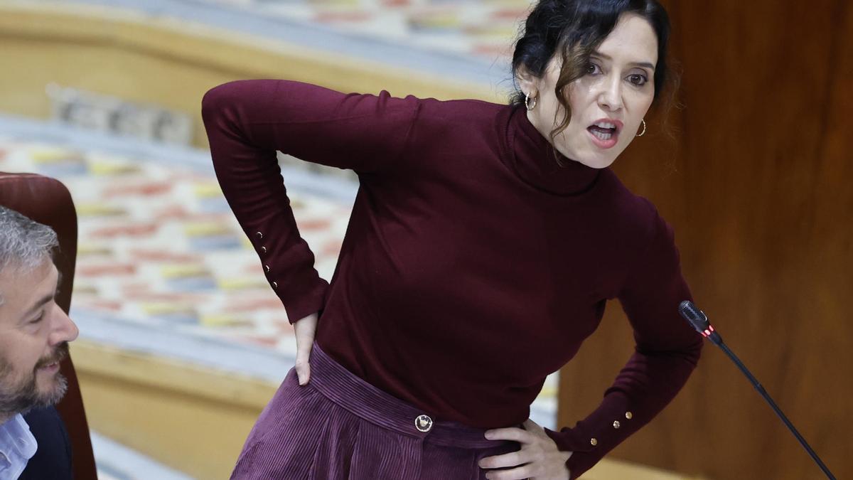 El Gobierno lleva a Madrid a los tribunales por el registro de objetores frente al aborto