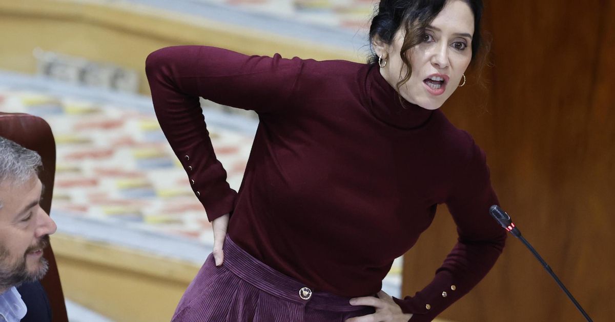 Ayuso acusa a Sánchez de querer llevar a la sociedad al 'guerracivilismo'