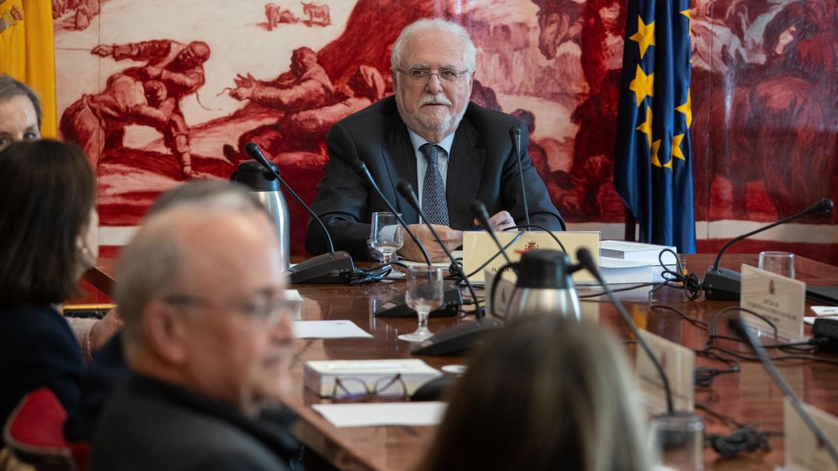 La Junta Electoral se conjura para defender su rechazo a suspender el voto de los nietos de exiliados