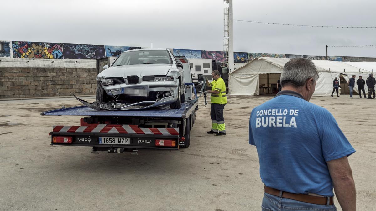 Vehículo que ha entrado en el recinto ferial de Burela y que ha dejado a ocho personas heridas tras un atropello múltiple.