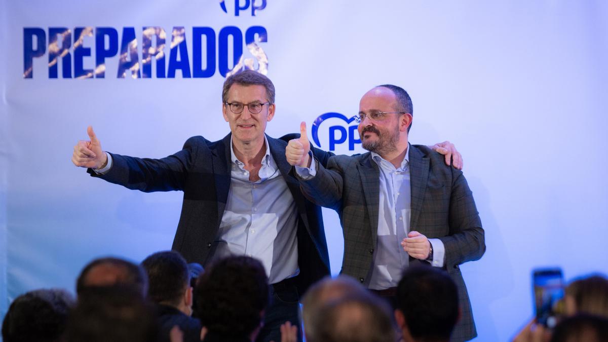 Archivo - Feijóo y Fernández en un acto en 2022