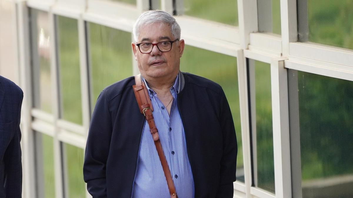 El maquinista del tren Alvia accidentado en Angrois en 2013 que dejó 80 muertos, Francisco José Garzón, a su llegada a una nueva jornada del juicio del accidente ferroviario del Alvia, en la Ciudade de Justicia, a 20 de junio de 2023, en Santiago de Compostela.