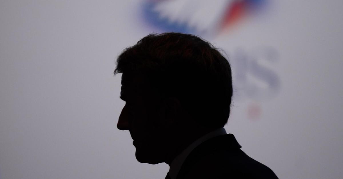 De Gaulle la construyó y Macron la ¿destruyó?: la V República vive sus horas más críticas