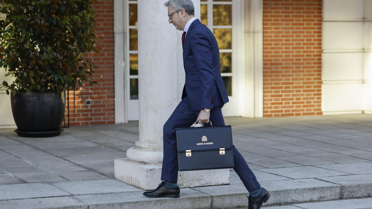 Hacienda admite que no sabe cuántos inspectores tiene en exc