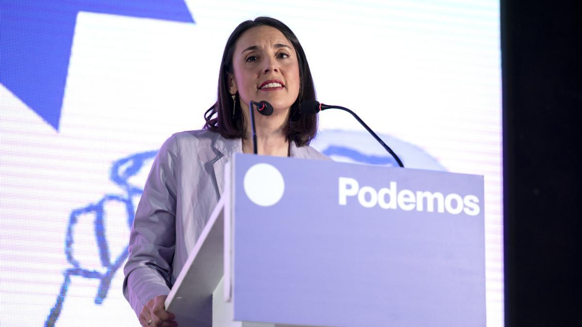 La secretaria política de Podemos y eurodiputada, Irene Montero, interviene en un acto.