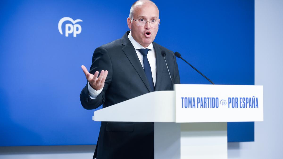 El nuevo secretario general del PP, Miguel Tellado, durante una rueda de prensa posterior a la reunión del Comité de Dirección del PP