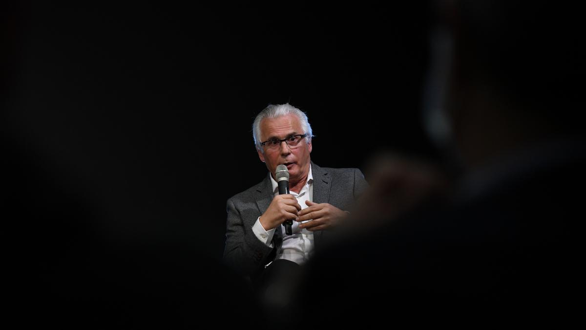 El juez Baltasar Garzón durante la presentación de su libro 'La Encrucijada, Ideas y Valores Frente a la Indiferencia', en 2021, en Madrid.