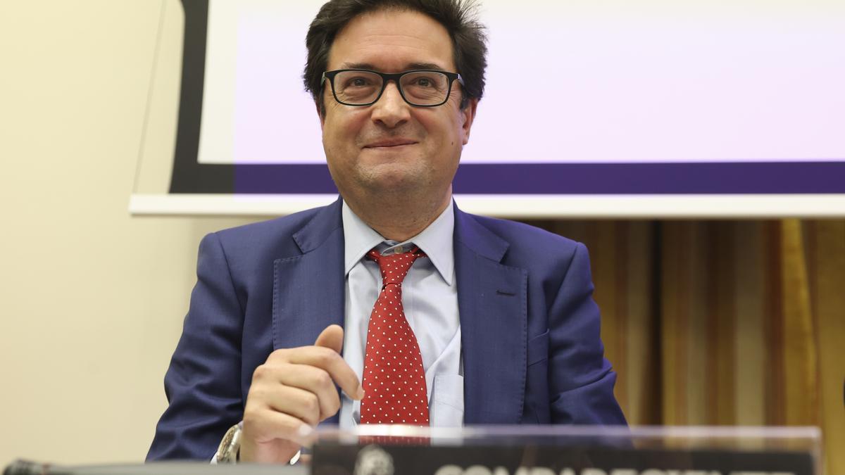 El Gobierno plantea una subida fija para los funcionarios del 10% entre 2025 y 2028