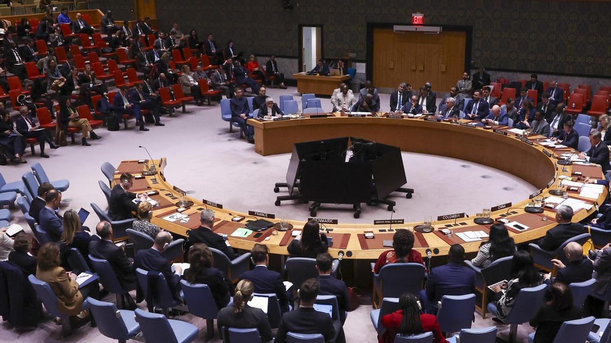 China y Rusia vetan una resolución de la ONU para desbloquear el estrecho de Ormuz